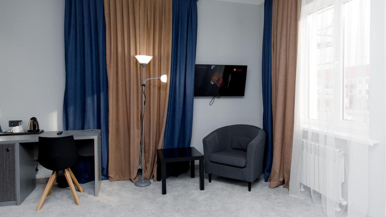 Zodiac Hotell Atyraū Exteriör bild