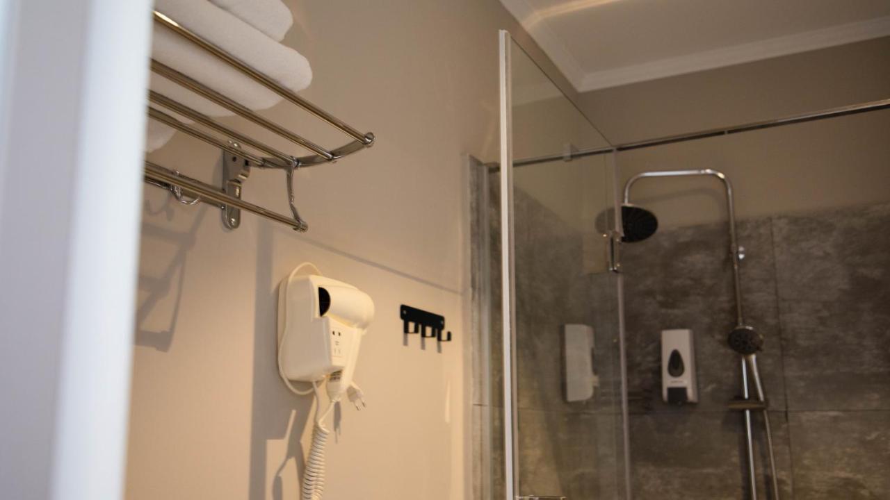 Zodiac Hotell Atyraū Exteriör bild